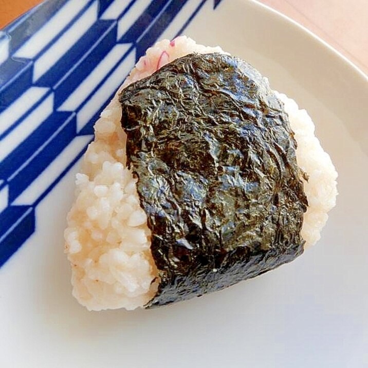 5分!?レディーサラダ入り❤明太お握り❤味付け海苔